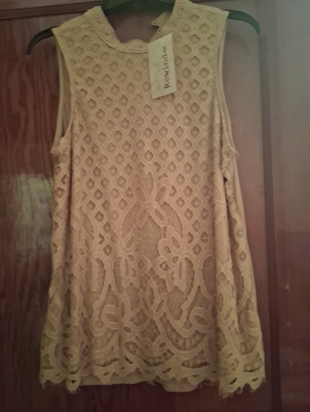 Lace Overlay Sleeveless Camisole in Yellow
